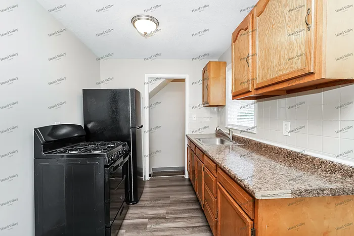 16209 Glendale Ave — Photo 7