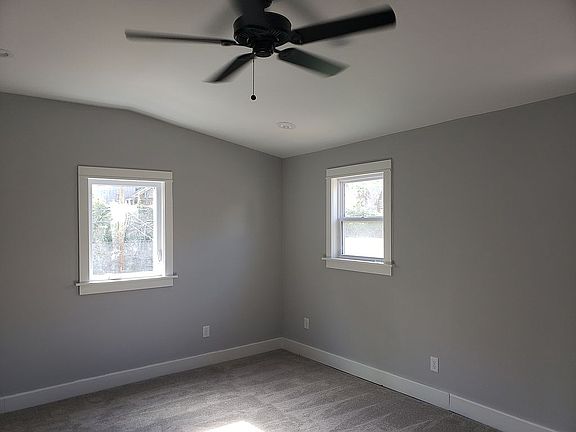 4th image of 4508 Francis St