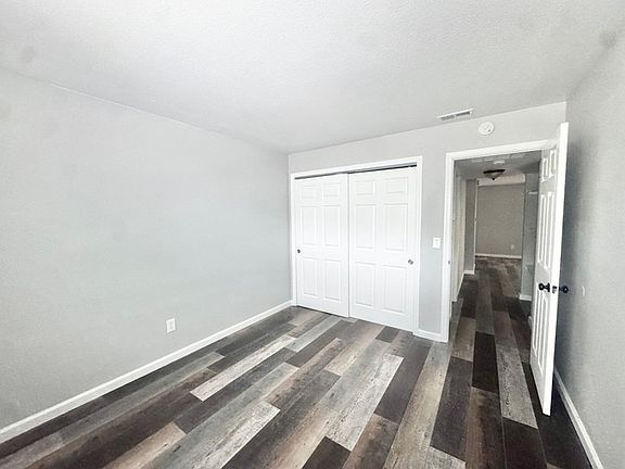 5th image of 204 Pine St