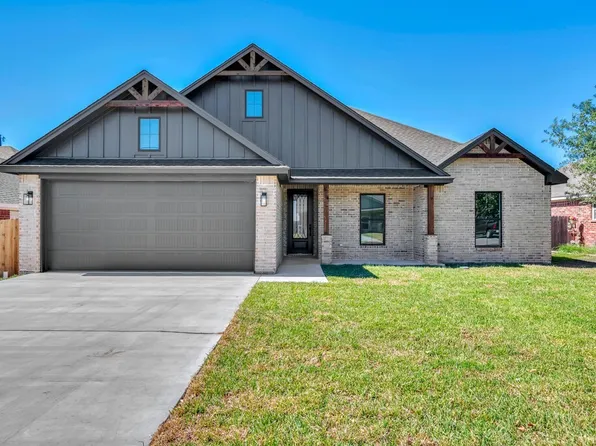 506 David Davis Rd, McGregor, TX 76657