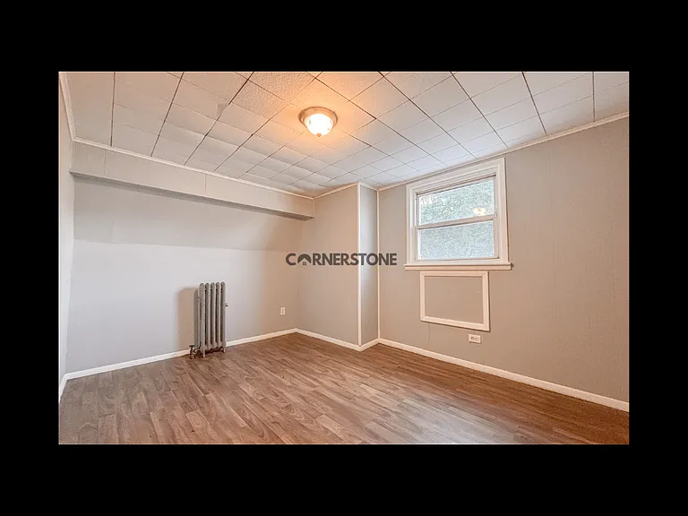 211 N 19th St — Photo 11