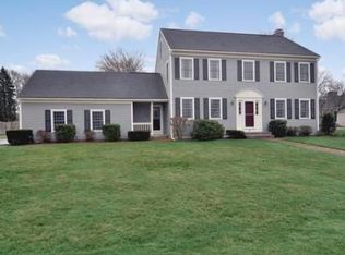 2 Courtney Pl, North Attleboro, MA 02760
