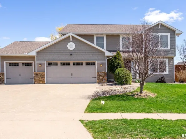 6313 Dorothys Dr, Bettendorf, IA 52722