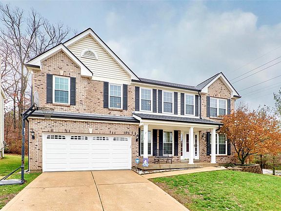 2nd image of 1172 Oak Hollow Dr
