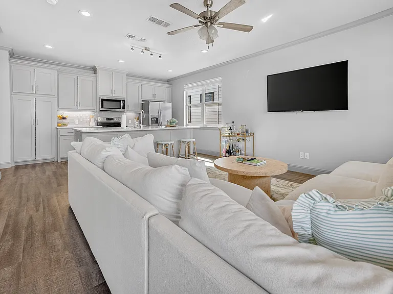 2519 McCart Ave — Photo 15