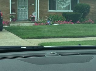 8865 W Parkway St, Detroit, MI 48239