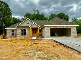 24250 Misty Ln, Lucedale, MS 39452