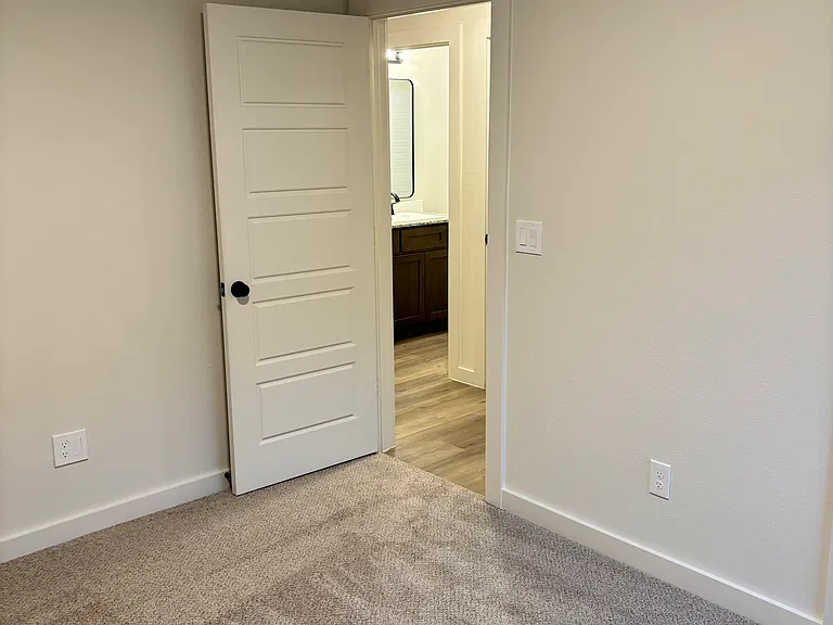 1310 Saratoga Ave — Photo 13