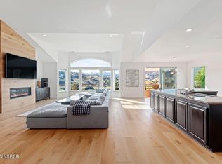 210 Valhalla Dr, Solvang, CA 93463