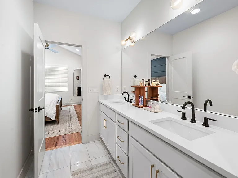 6216 California Ave #A — Photo 29