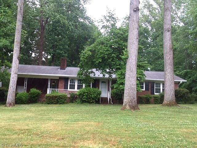 1st image of 1901 Lennie Dr