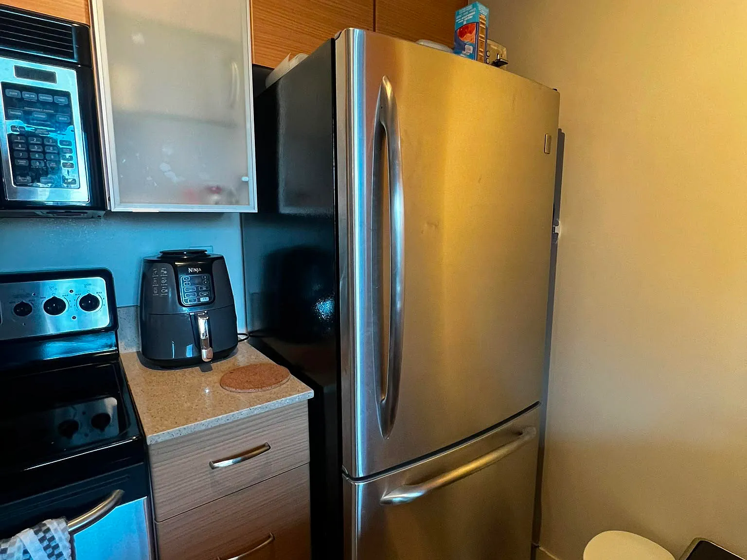 1 bed, 520 sqft, $2,500 — Photo 3