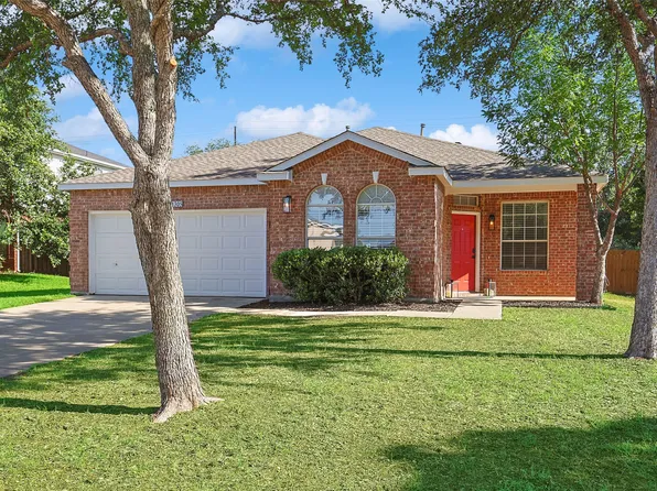 1305 Marble Cove Ln, Denton, TX 76210