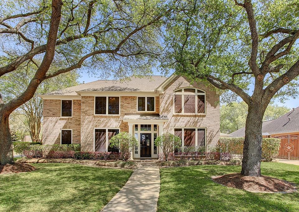 1st image of 1907 Blue Sage Dr