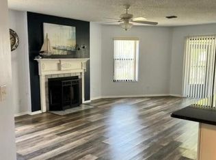 116 Governor St #124, Green Cove Springs, FL 32043
