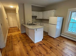 299 N Stark Hwy #5, Weare, NH 03281