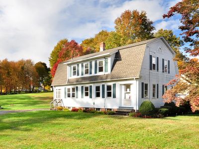 887 Poquonock Avenue, Windsor, CT, 06095