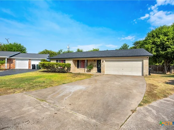 104 Red Oak Cir, Temple, TX 76502