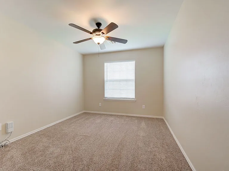11705 NW 133rd St — Photo 25