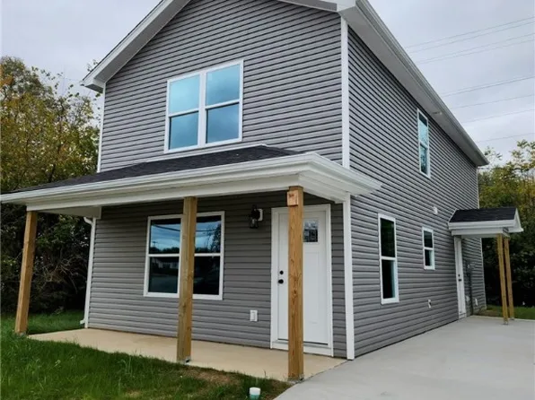 303 Halcyon Drive, Charlestown, IN 47111