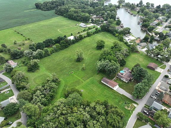 5th image of N Shore Acres Ct
