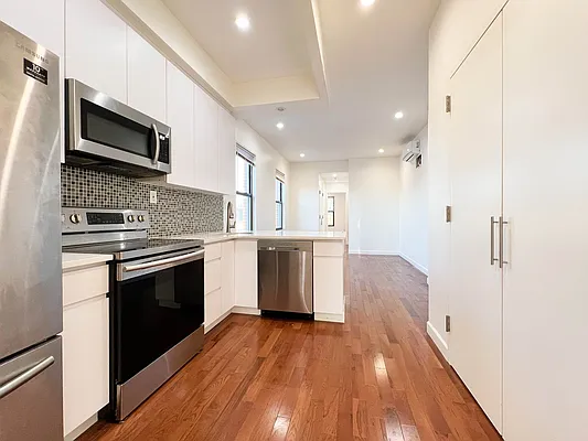 Rented by Corcoran | media 5