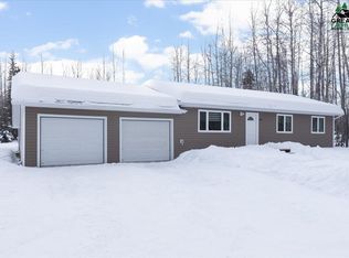 3353 Yellowstone Rd, North Pole, AK 99705