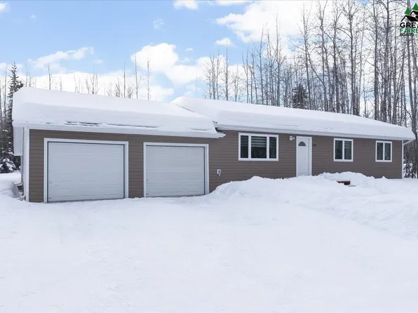 3353 Yellowstone Rd, North Pole, AK 99705