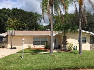 1806 Greenwood Dr, Oldsmar, FL 34677
