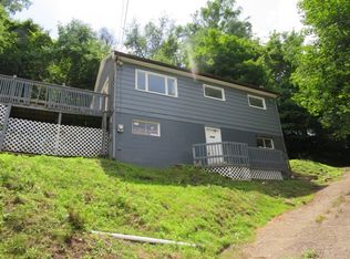 6740 Smithfield St, McKeesport, PA 15135