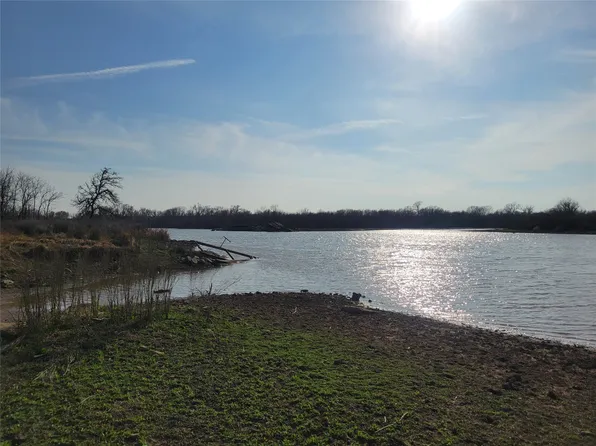 2371 Live Oak Dr, May, TX 76857