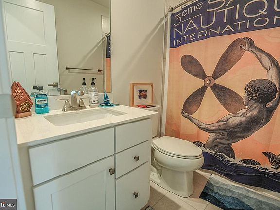4th image of 7221 Sprouse Ct