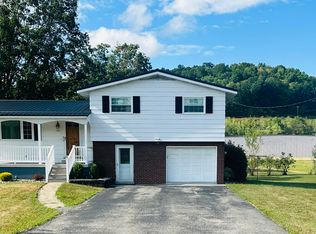 101 Howard Rd, Brockport, PA 15823