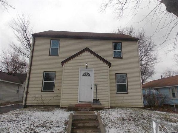 1004 Lakeview St, Waterford, MI