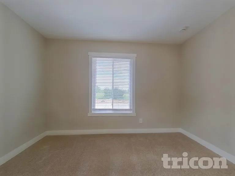 343 Brigitte Dr — Photo 14