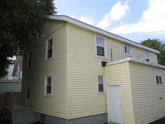 2nd image of 50 Strawberry Ave