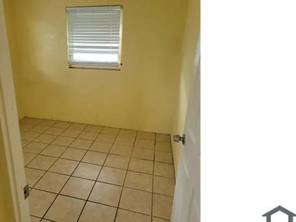 400 11th St W, Palmetto, FL