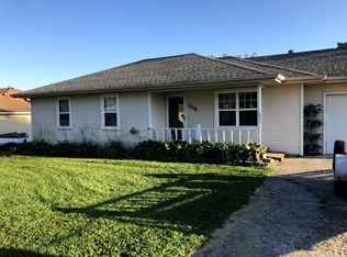 469 Meadowview Dr, Elkland, MO 65706
