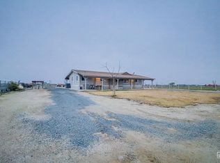 10093 Wasco Pond Rd, Delano, CA 93215