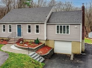 96 Cross St, Andover, MA 01810