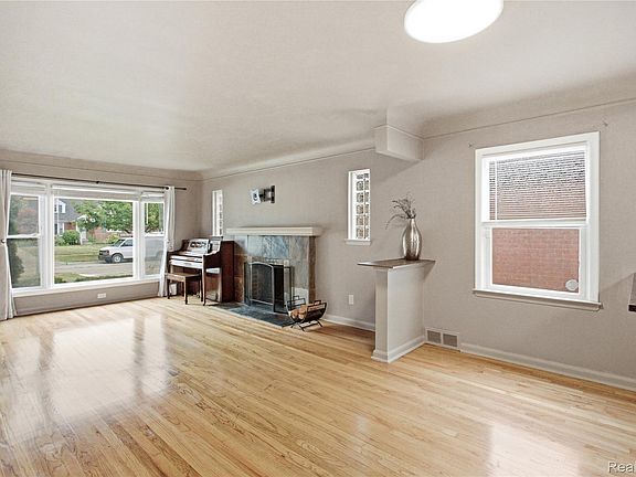 2nd image of 21251 Huntington Ave