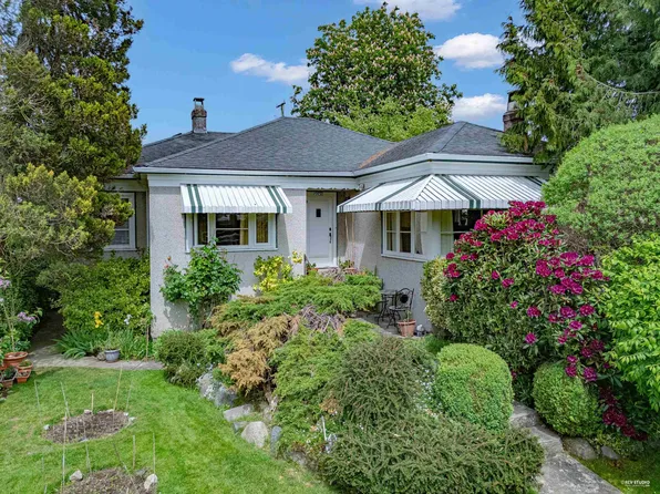 2245 W 22nd Ave, Vancouver, BC V6L 1L6