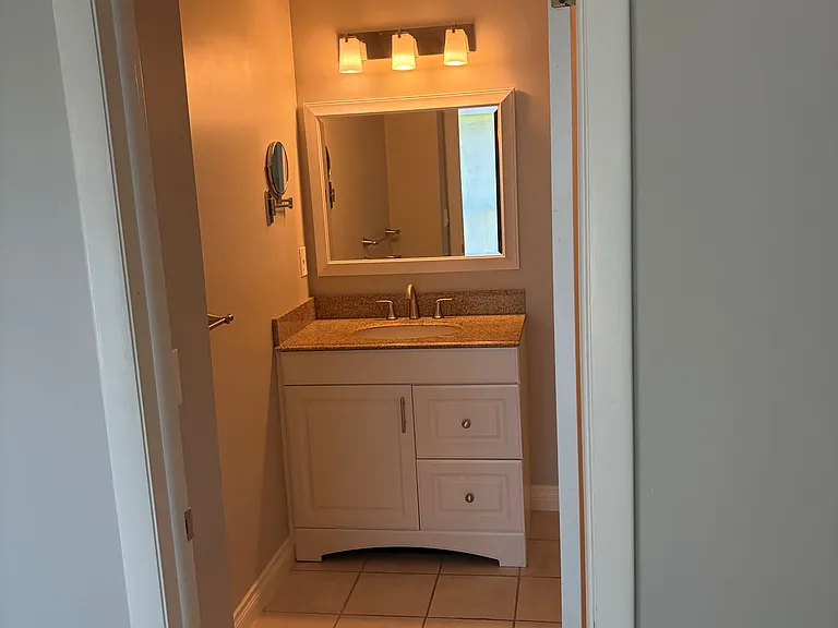 806 Oak Brook Ridge Dr — Photo 8