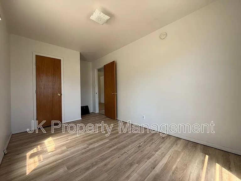 415 14th St N — Photo 6