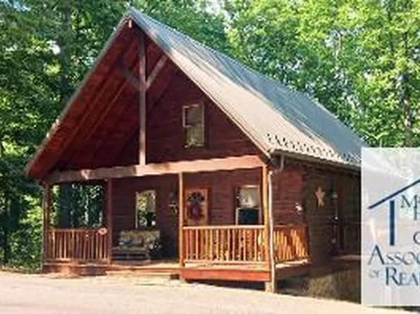 111 Woods Haven Ln, Stuart, VA 24171