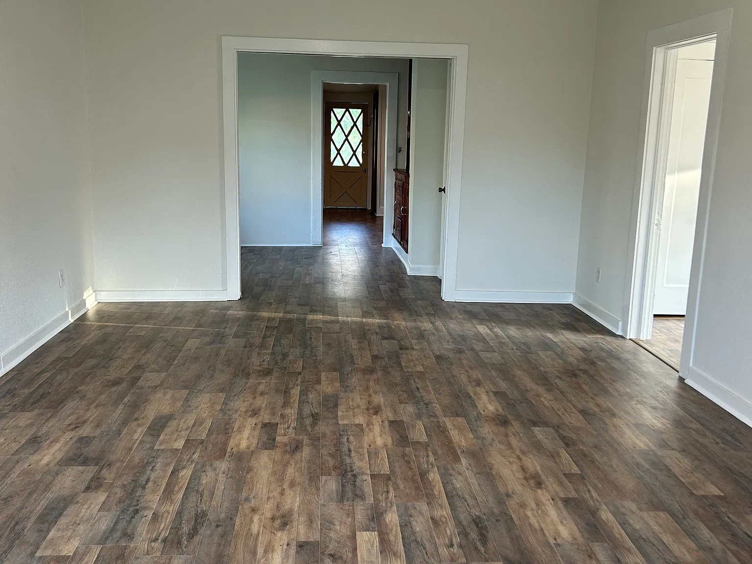 2 bed, 1216 sqft, $1,250 — Photo 2