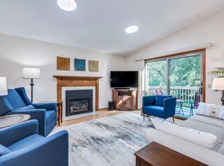 4542 Galtier St, Shoreview, MN 55126