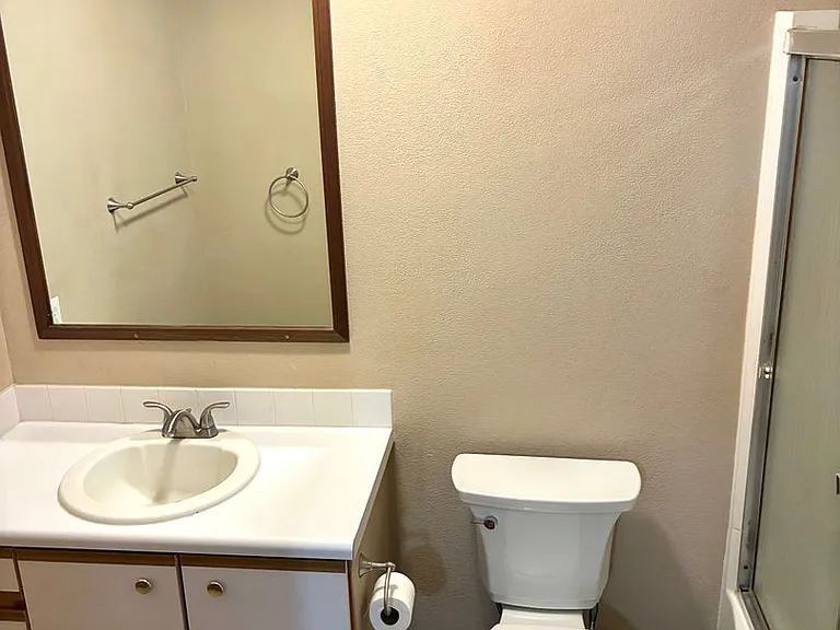 1443 Centennial Dr — Photo 17
