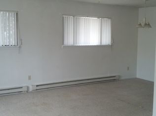 720 Elder Ct APT 4, Rifle, CO 81650