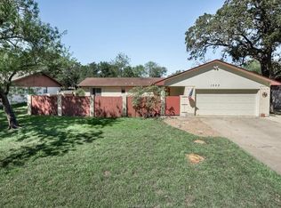 1303 Hawk Tree Dr, College Station, TX 77845